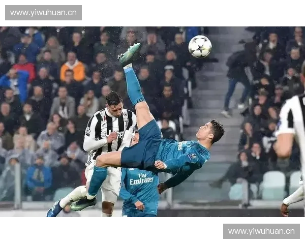 震撼瞬间全场沸腾那些年让人热血沸腾的经典足球画面 震撼瞬间全场沸腾那些年让人热血沸腾的经典足球画面